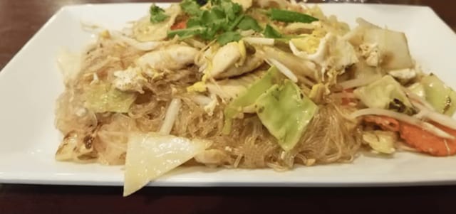 Pad Woon Sen.